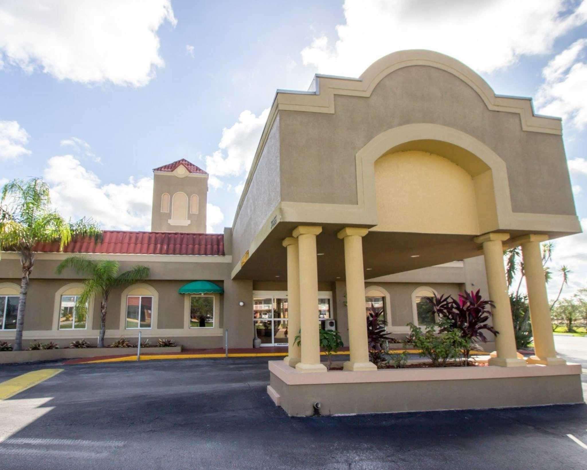 Quality Inn Kennedy Space Center Titusville Eksteriør billede
