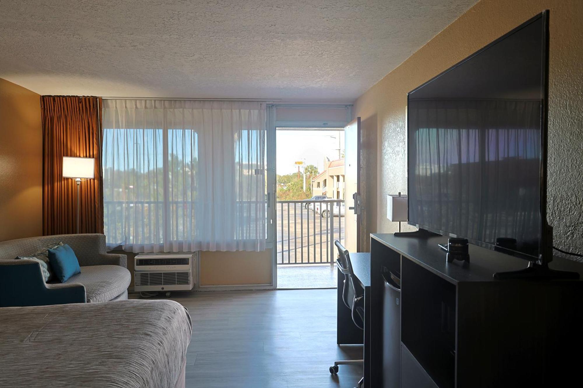 Quality Inn Kennedy Space Center Titusville Eksteriør billede