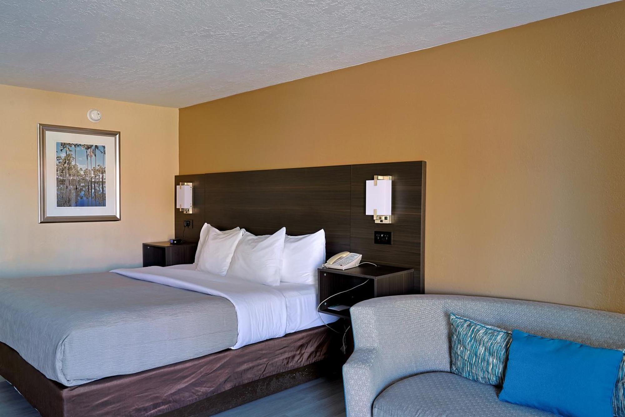 Quality Inn Kennedy Space Center Titusville Eksteriør billede