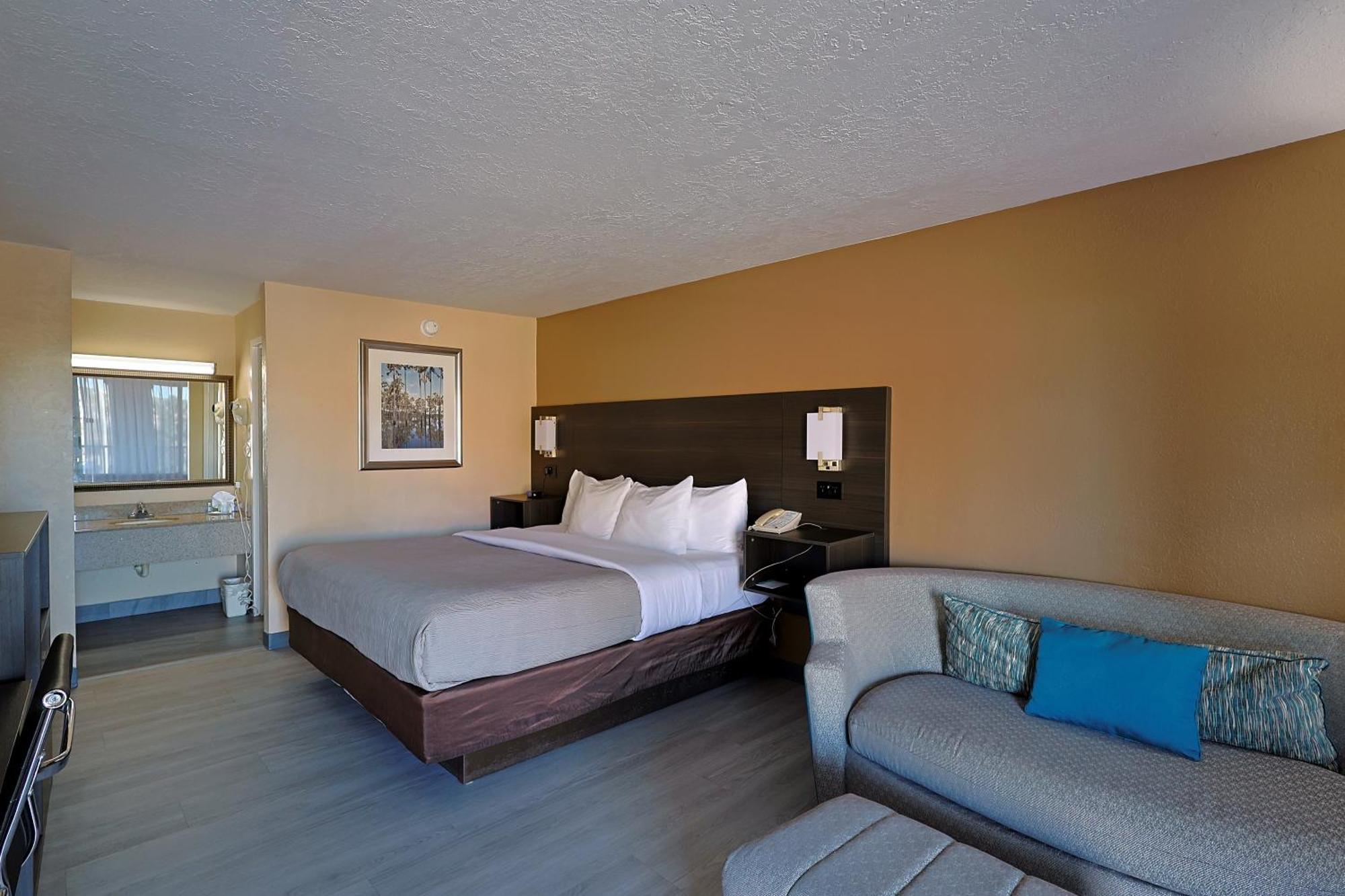 Quality Inn Kennedy Space Center Titusville Eksteriør billede
