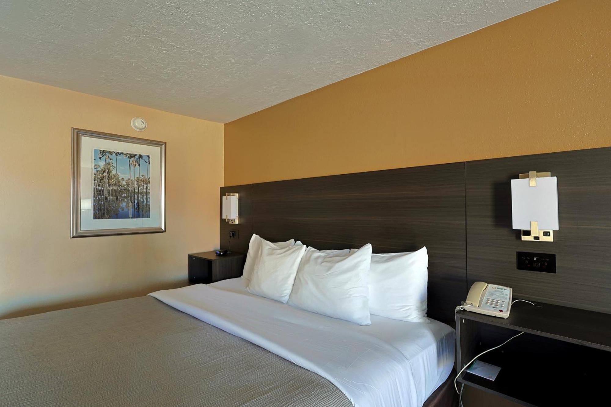 Quality Inn Kennedy Space Center Titusville Eksteriør billede