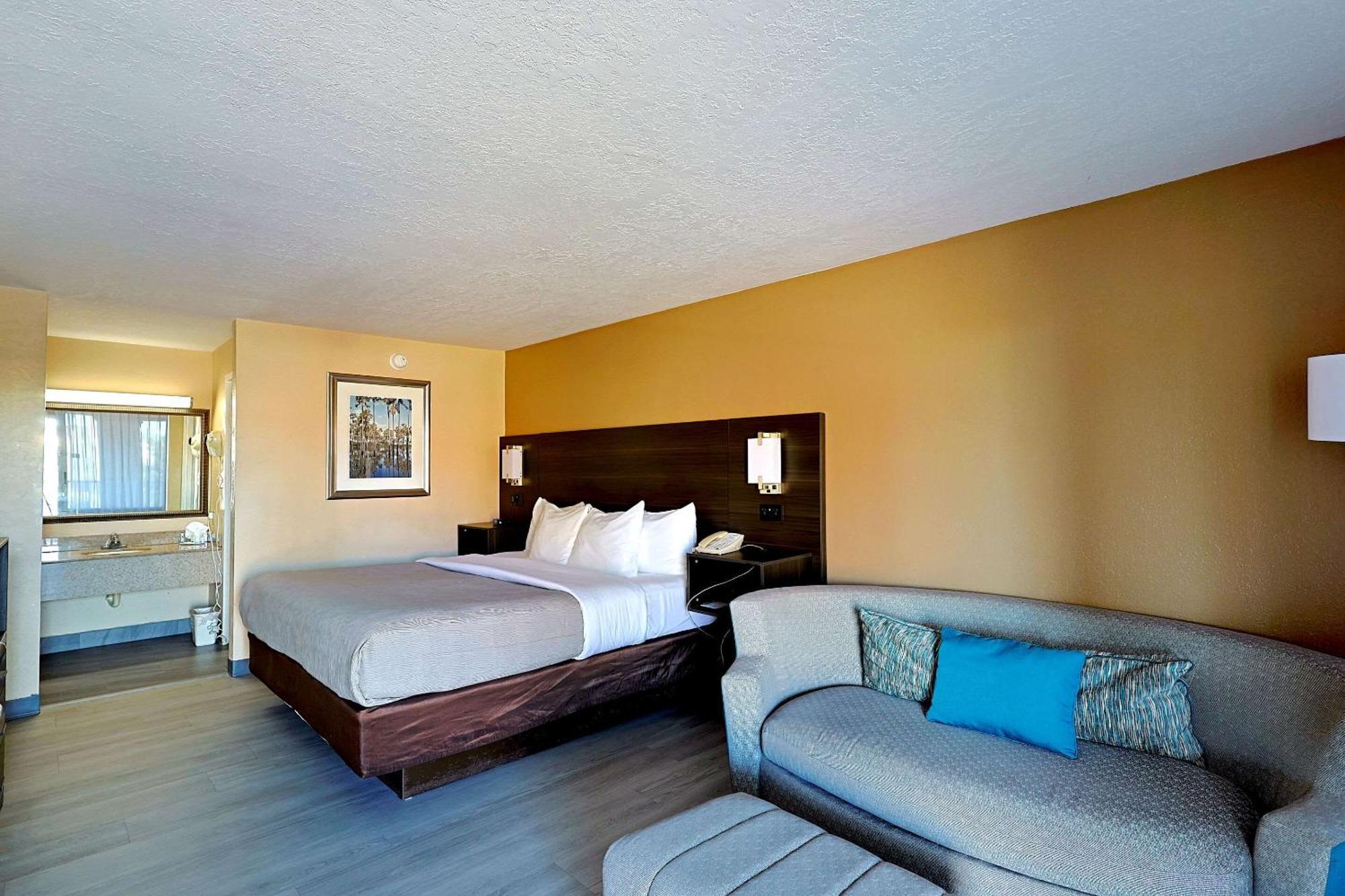 Quality Inn Kennedy Space Center Titusville Eksteriør billede